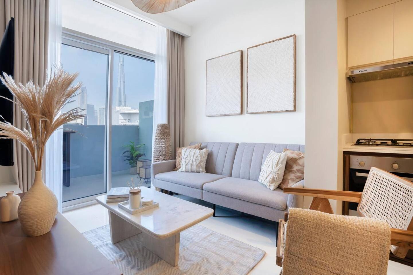 Ferienwohnung 5-Star Burj Khalifa View In Boho With Pool & Gym! Dubai Exterior foto